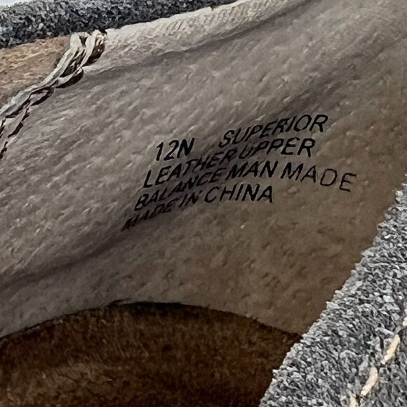 Array Womens Superior Gray Leather Flat Square Toe Slip On Size 12 N Loafers - Picture 9 of 9